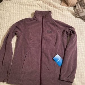 Columbia Womens zip up sweater Size M
